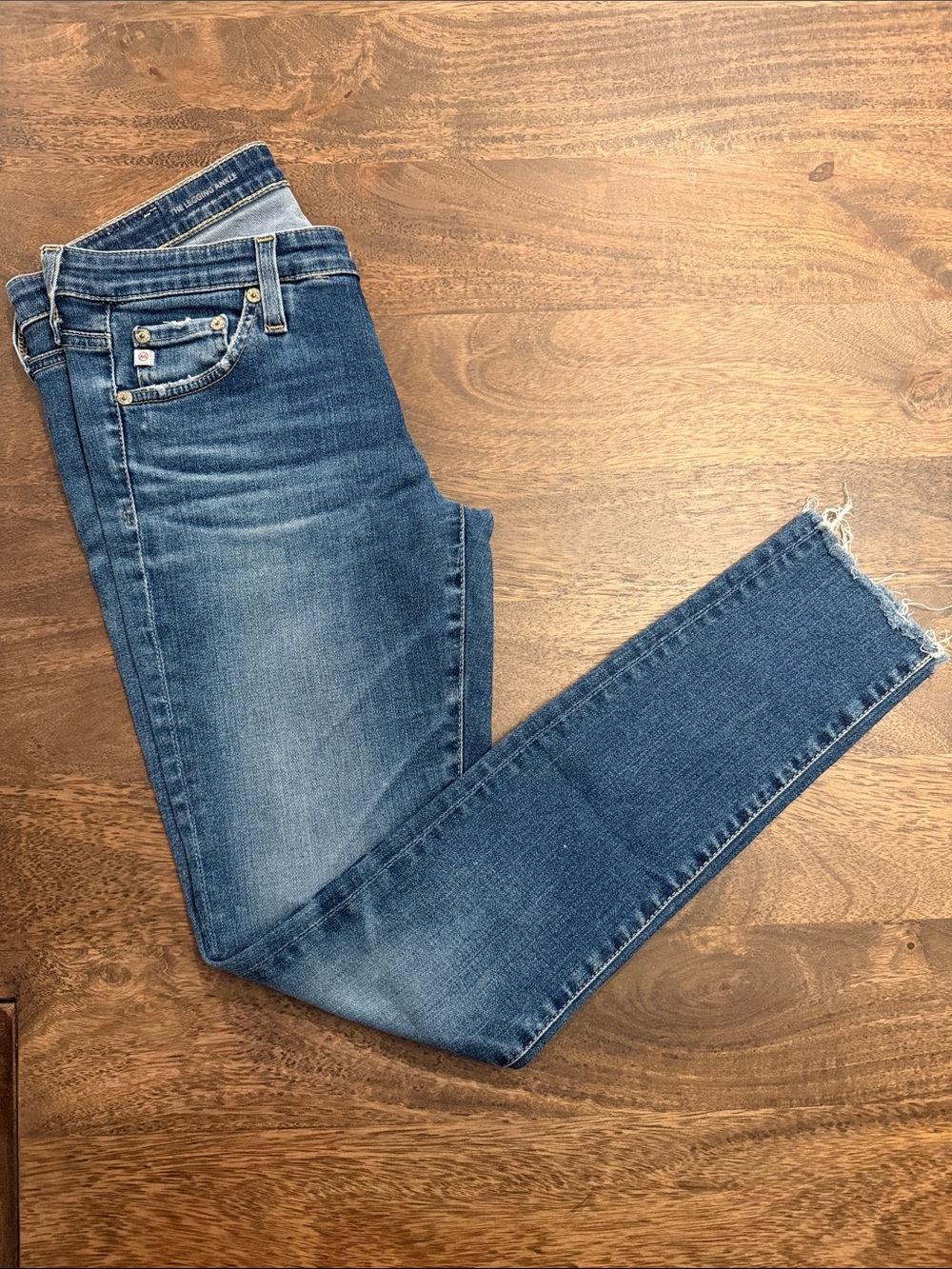 AG Adriano Goldschmied Women's Skinny Jeans in Medium Blue Wash